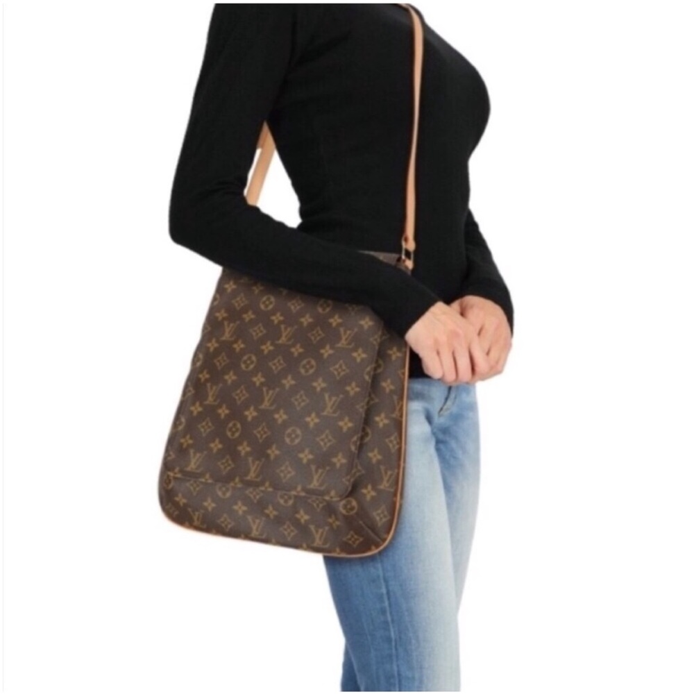 Authentic Louis Vuitton Musette brown monogram crossbody bag